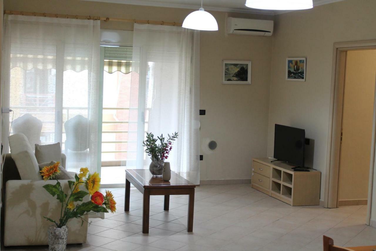 B&B Tirana Smile Экстерьер фото